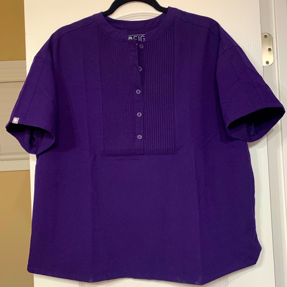 FiGs Scrub Top💜🩹💉